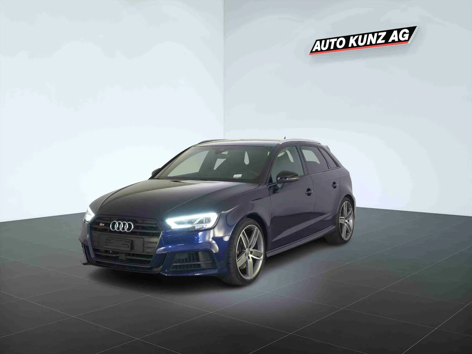 Audi S3 Sportback 2.0 TFSI quattro  Image 1